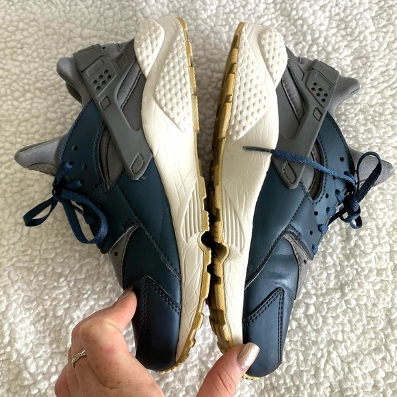 Nike Air Huarache Run Prm Txt Cool Grey Sneakers - Picture 3 of 9